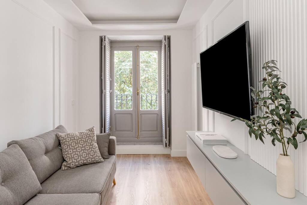 Centro XIV Calle Mayor 3Br 3Bh Lägenhet Madrid Exteriör bild