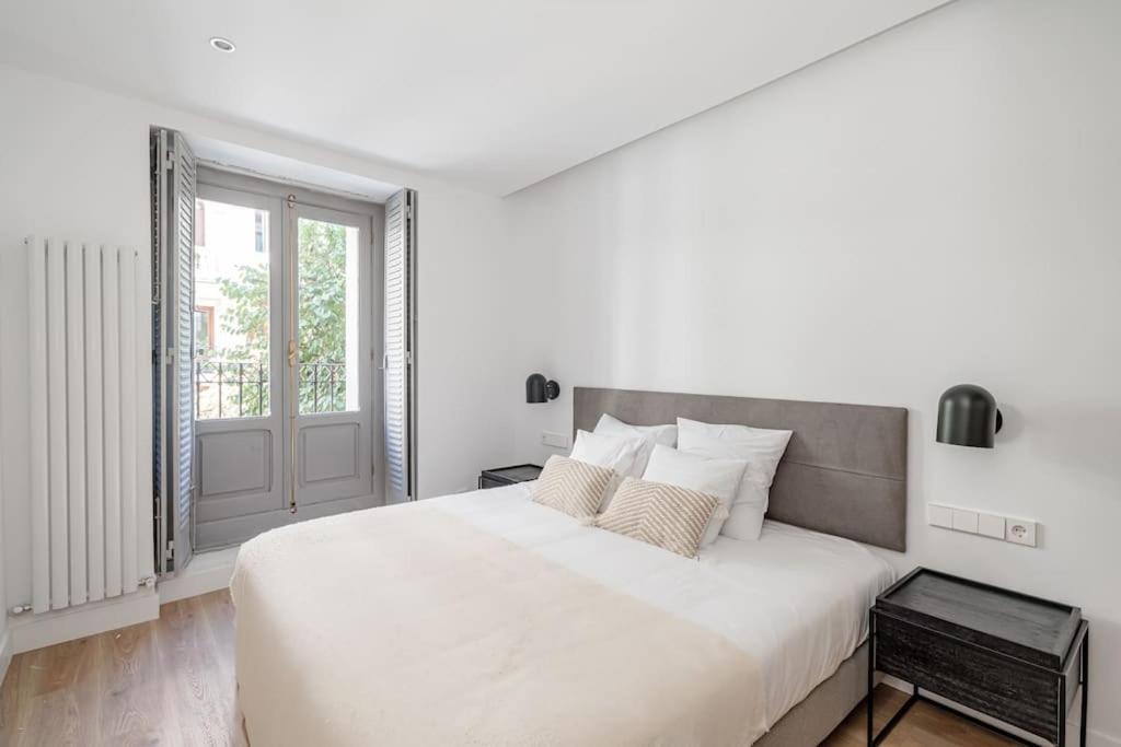 Centro XIV Calle Mayor 3Br 3Bh Lägenhet Madrid Exteriör bild